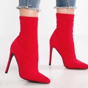 Steve Madden Lovely Red Booties